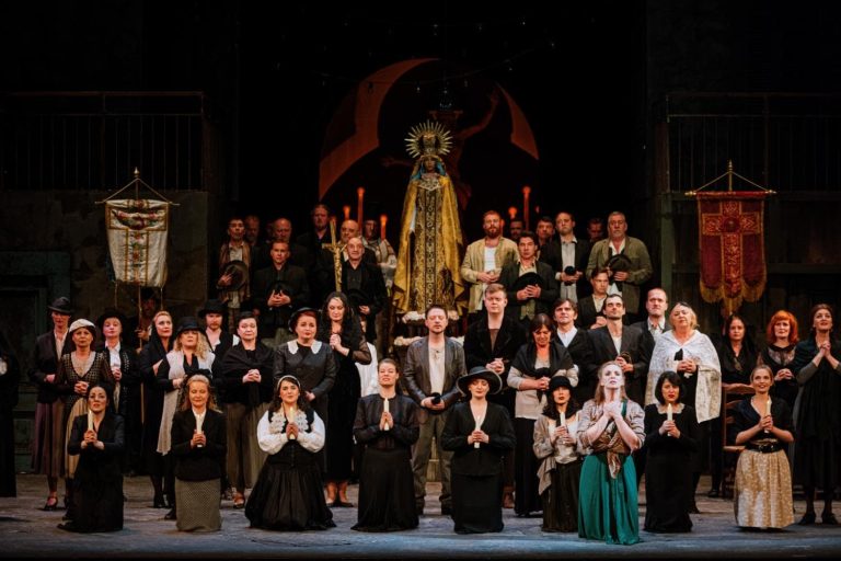 Scenebilde fra Cavalleria Rusticana, Praha, Statsoperaen.