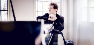 Pianist Benjamin Grosvenor