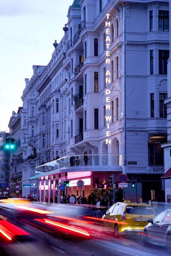Theater an der Wien sett fra gaten